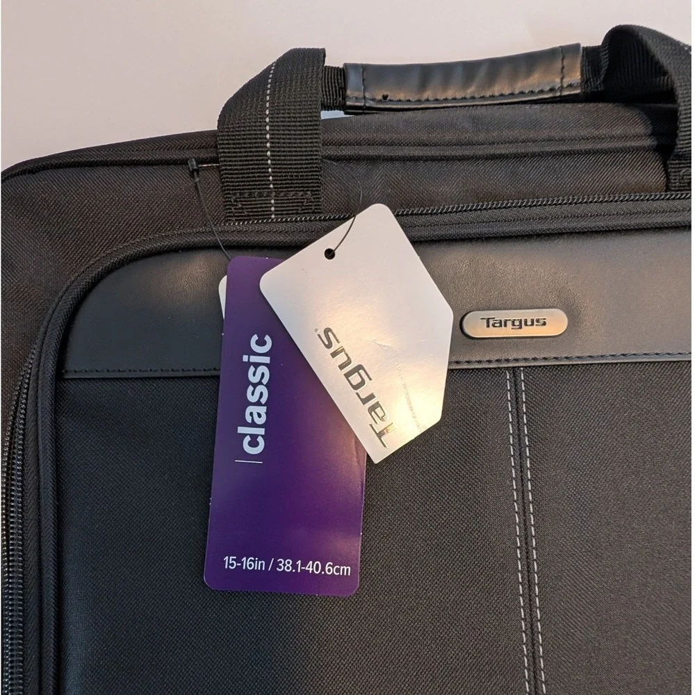 Targus Classic Slim Briefcase TCT027US